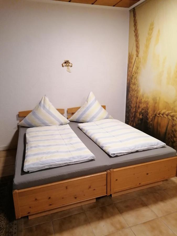 Schoene Wohnung Im Herzen Von Burgstaedt Esterno foto